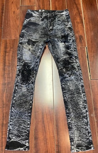 STONE WASHED DISTRESSED DENIM